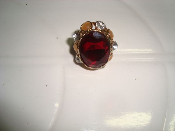 Anel Pedra Vermelho